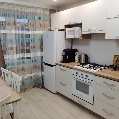 Apartment on Truda 4 Vitebsk Bagian luar foto